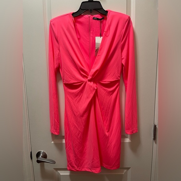 NWT $50R Zara Knotted Front Dress. Neon Pink Size Large - Picture 9 of 11